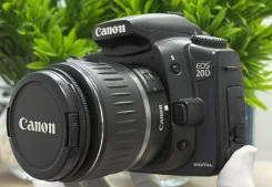 Canon EOS 20D ����