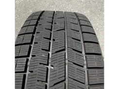 Yokohama Ice Guard 8 IG80