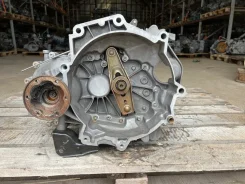 ���� Volkswagen Polo 02T301103AB 1.6 CFNA 02T301103AB ����