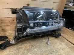 ���� Toyota Land Cruiser 8110660P40 200, ����� 8110660P40 ����