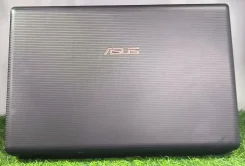 Asus X55C-SX005H. 15.6", 2,4����, ��� 4 ��, ���� 500���, WiFi: 1, Bluetooth: 1 ����