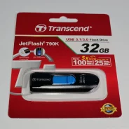 ���� ���������� 32GB Transcend JetFlash 790, USB 3.1, ������/����� ����