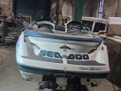 BRP Sea-Doo Challenger. 2001 ���, ����� 5,5��., ��������� ������������, 90��.�., ������ ����