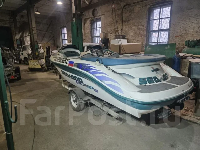 BRP Sea-Doo Challenger. 2001 ���, ����� 5,5��., ��������� ������������, 90��.�., ������ ����
