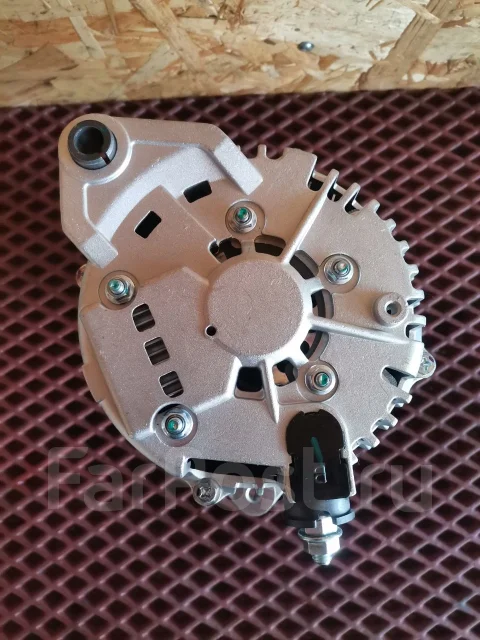 ��������� Nissan VQ35DE 231000L700 ����
