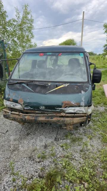 Hyundai Grace. KMJFD37APSU204295, D4BAS024026 ����