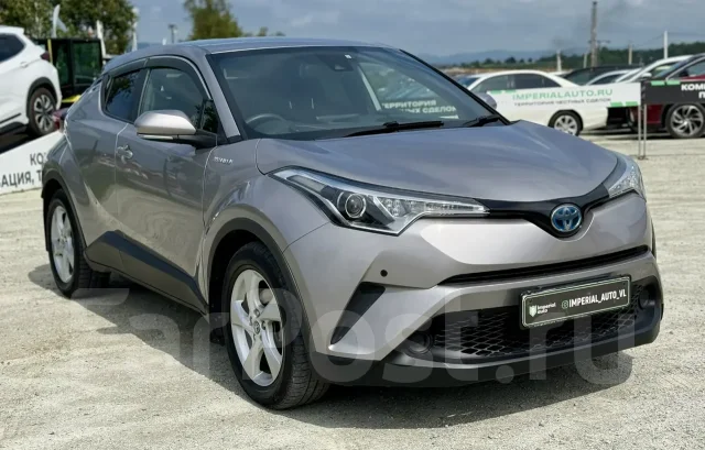 Toyota C-HR. �������, ��������, 1.8 (98��.�.), ������, 119 000����. �� ����