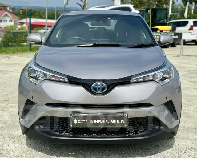 Toyota C-HR. �������, ��������, 1.8 (98��.�.), ������, 119 000����. �� ����