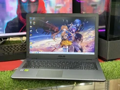 Asus. 15.6", 2,3����, ��� 8 ��, WiFi: 1, Bluetooth: 1 ����