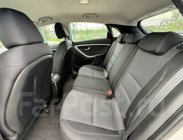 Hyundai i30. �������, ��������, 1.6 (130��.�.), ������, 169 000����. �� ����
