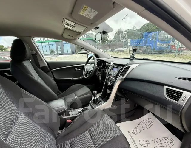 Hyundai i30. �������, ��������, 1.6 (130��.�.), ������, 169 000����. �� ����