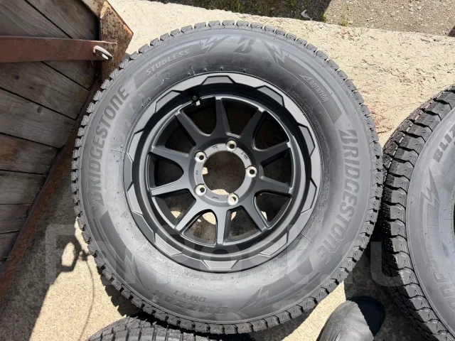 Weds Adventure Mud Vance 06. 6.0x16", 5x139.7, ET-5, �� 108,1���. ����