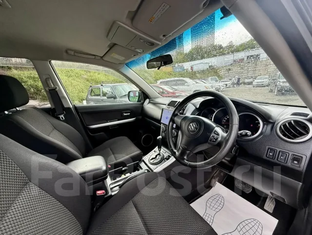 Suzuki Escudo. �������, 4wd, 2.4 (166��.�.), ������, 281 000����. �� ����