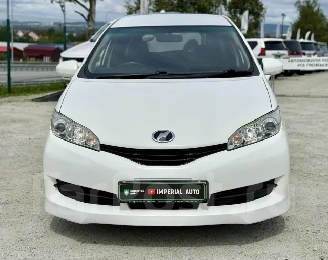 Toyota Wish. �������, 4wd, 1.8 (133��.�.), ������, 165 000����. �� ����