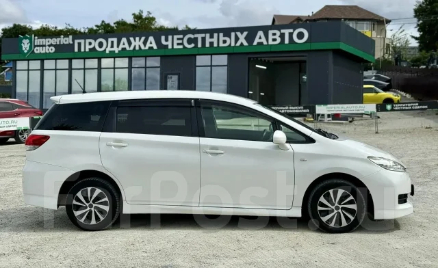 Toyota Wish. �������, 4wd, 1.8 (133��.�.), ������, 165 000����. �� ����
