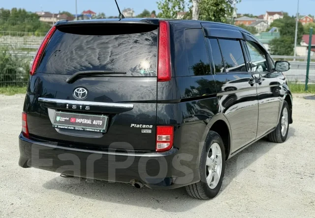 Toyota Isis. �������, ��������, 1.8 (144��.�.), ������, 215 000����. �� ����