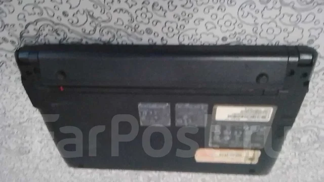 Acer Aspire One 522-C58kk. 10.1", 1����, ��� 2048 ��, ���� 500���, WiFi: 1, ����������� �� 3��. ����