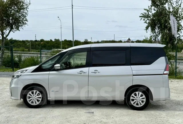 Nissan Serena. �������, 4wd, 2.0 (150��.�.), ������, 149 000����. �� ����
