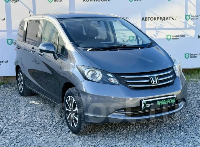 Honda Freed. �������, ��������, 1.5 (118��.�.), ������, 220 000����. �� ����