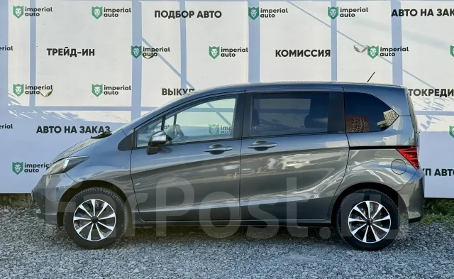 Honda Freed. �������, ��������, 1.5 (118��.�.), ������, 220 000����. �� ����