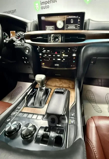 Lexus LX450d. �������, 4wd, 4.5 (272��.�.), ������, 101 000����. �� ����