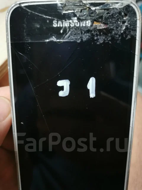 Samsung Galaxy J1. �/� ����
