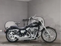 Harley-Davidson Dyna Super Glide Custom