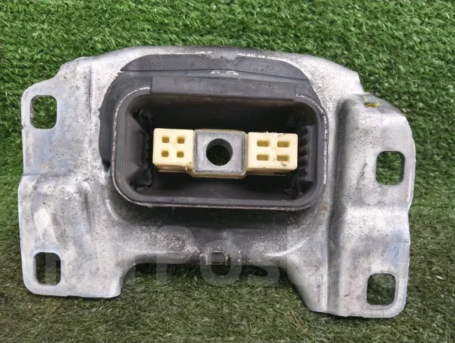 ��������� ��� Ford Focus AV617M121�� AV617M121�� ����