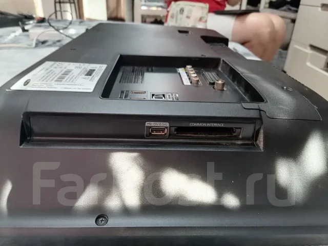 Samsung UE32EH5000. LED ����