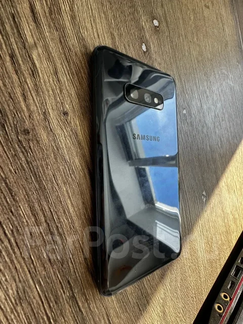 Samsung Galaxy S10e. �/�, 128 ��, ����� ����