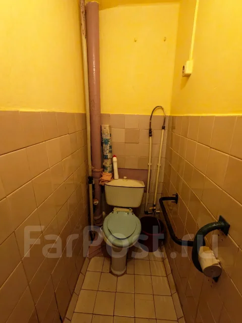 3-���������, ����� ���������� 112. ���������, ���������, 67,5���.��., 3/9 ����. ���. ���� ����