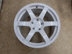 RAYS Volk Racing TE37 Saga