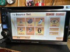 Alpine IVE-W530BT ����