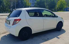 Toyota Vitz. �������, 4wd, 1.3 (95��.�.), ������, 187 000����. �� ����