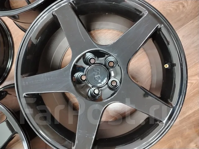 American Muscle. 10.5x17", 5x114.3, ET27, �� 70���. ����