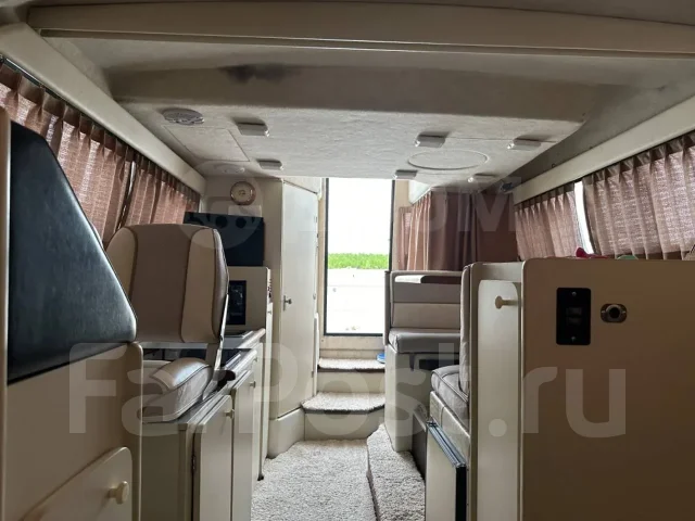 Bayliner. 2000 ���, ����� 10��., ��������� ������������, 250��.�., ������ ����