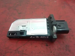 ������ ��������� ������� ������� FORD Fiesta 2015 1516668 CB1 SFJ [17748] 1516668 ����