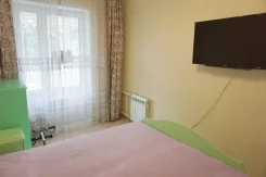 2-���������, ����� ��������� 9. ���������, ���������, 48���.��., 3/3 ���� ����