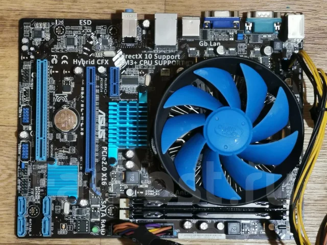 Socket AM3+ ����