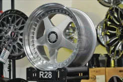 OZ Racing. 8.5/9.5x19", 5x108, 5x114.3, ET35/35, �� 73,1���. ����