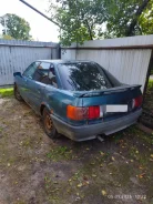 Audi 80 ����