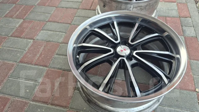 Weds Maverick 210S-R. 8.0x18", 5x100, ET37, �� 64���. ����