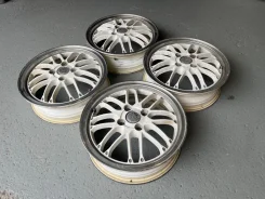 Lehrmeister Brunello. 4.5x15", 4x100, ET45 ����