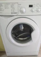 Indesit. �������� 4��� ����