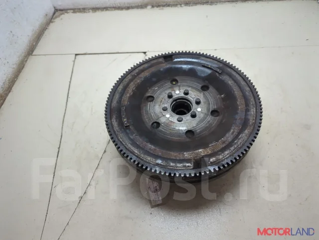 ������� Audi A6 (C6) 2004-2011 21421964 03G105266AT ����