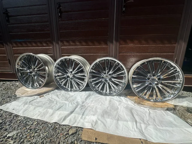 Weds Kranze Magiss. 8.5/8.5x19", 5x114.3, ET24/37, �� 73,1���. ����