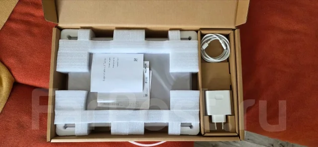 Honor MagicBook 14. 14", 2,1����, ��� 16 ��, ���� 512���, WiFi: 1, Bluetooth: 1, ����������� �� 8��. ����
