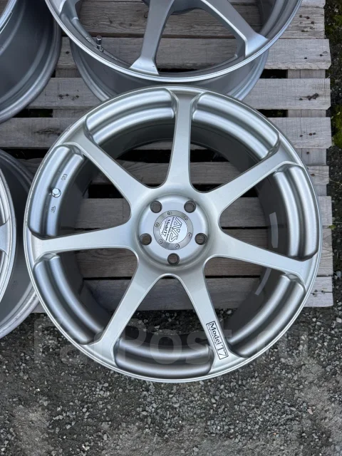 AVS Model T7. 7.5x17", 5x100, ET45, �� 71���. ����