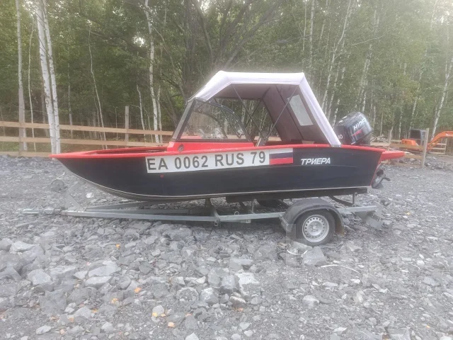 Triera. 2019 ���, ����� 5��., ��������� ���������, 60��.�., ������ ����