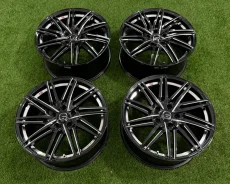 Weds Leonis Greila. 8.0x18", 5x114.3, ET42 ����